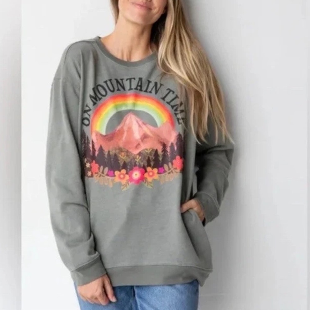 💥SOLD💥 NATURAL LIFE On Mountain Time Pocket Graphic Sweatshirt XL NWOT